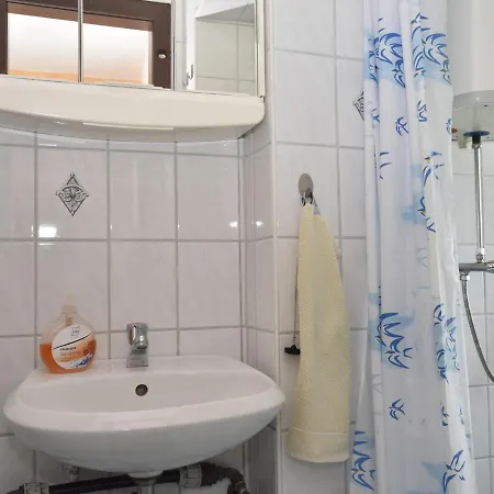 بيت للعطل Beautiful Bungalow In Near Sea *