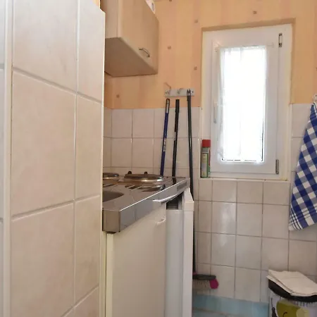 بيت للعطل Beautiful Bungalow In Near Sea *